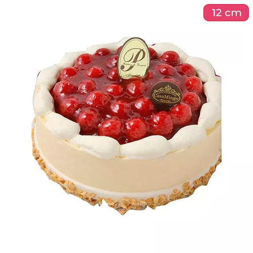 Delicious Cheesecake With Raspberry