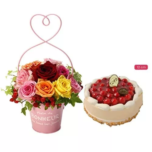 Cheesecake And Roses Gift Set